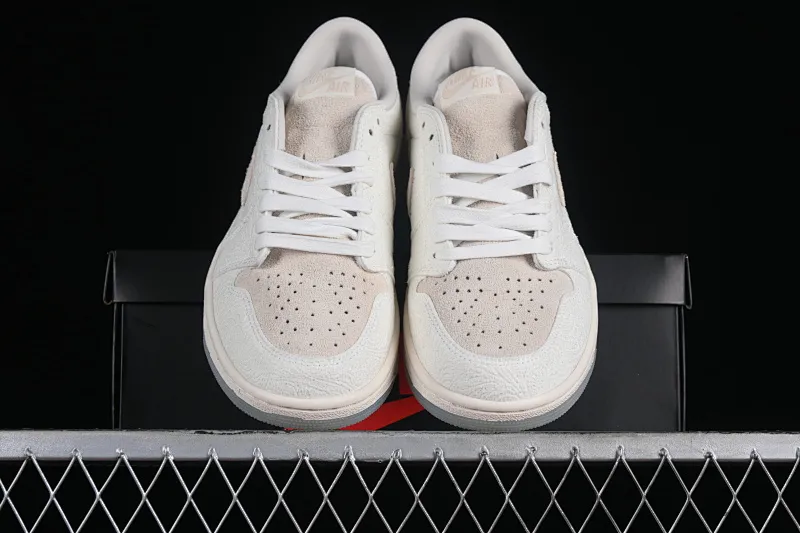 All categories Air Jordan Jordan series basketball shoes Air Jordan 1 Low pure original CP3 x Air Jordan 1 AJ1 Joe 1 embossed white low-top cultural casual sneakers FZ0455-200